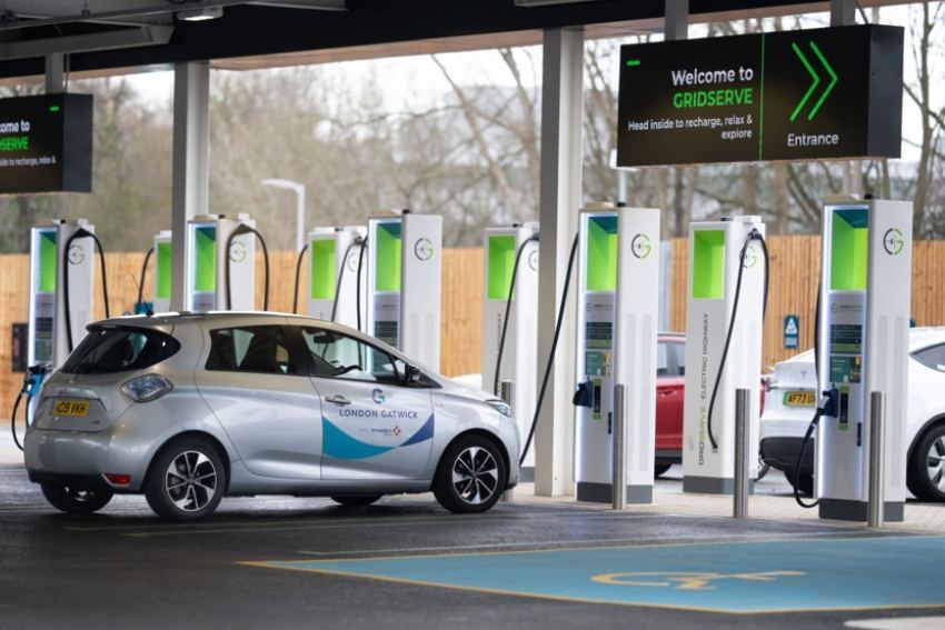 Gatwick opens charging station for electric vehicles